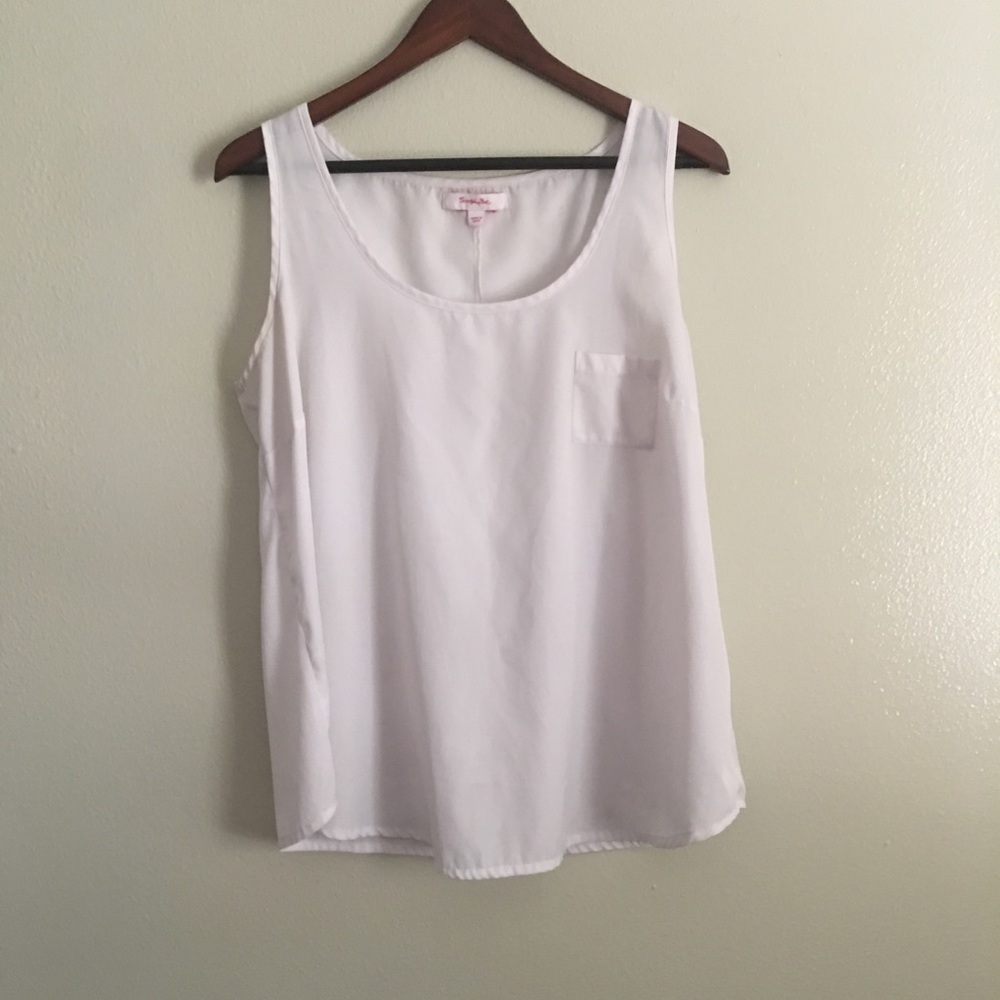 White tank top